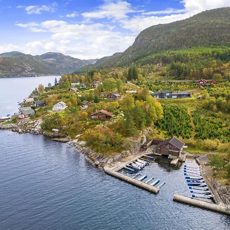 Villa Charming House Located By The Fjord With The Pultpitrock Within Short Distance Jørpeland Exterior foto